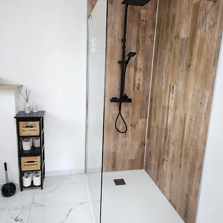 La Petite Maison D'adele Apartamento