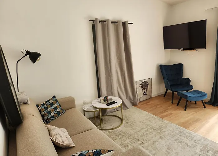 Апартаменты La Petite Maison D'adele