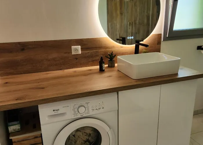 Апартаменты La Petite Maison D'adele *